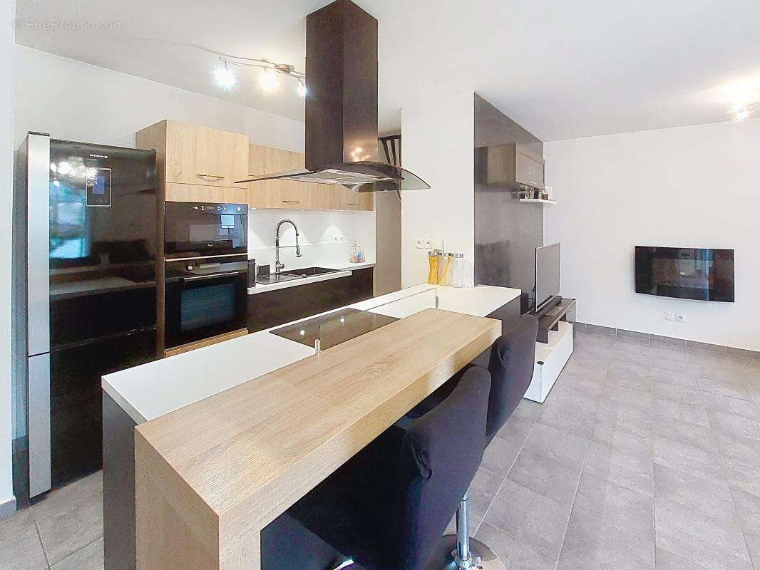 Appartement à SAINT-FONS