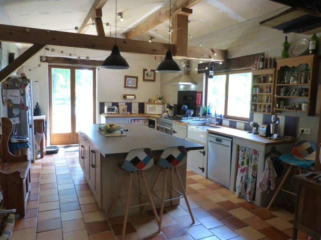 Maison à CASTELNAU-MAGNOAC