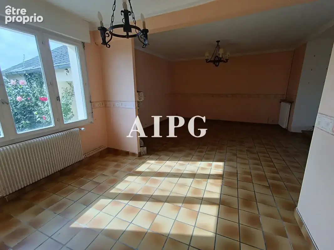 Saint Nicolas Du Pelem, maison à vendre - photo 4