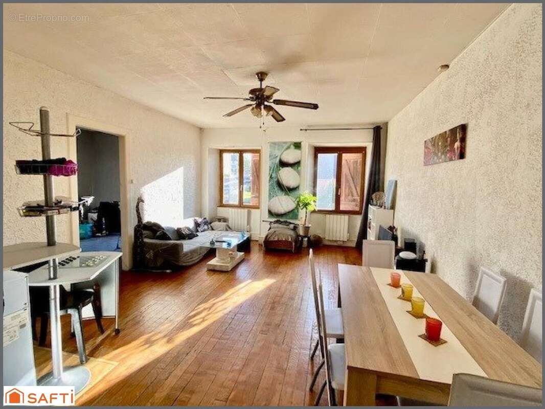 Appartement 325 m² à Faverois  - photo 4