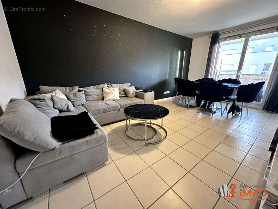 Appartement à VENISSIEUX