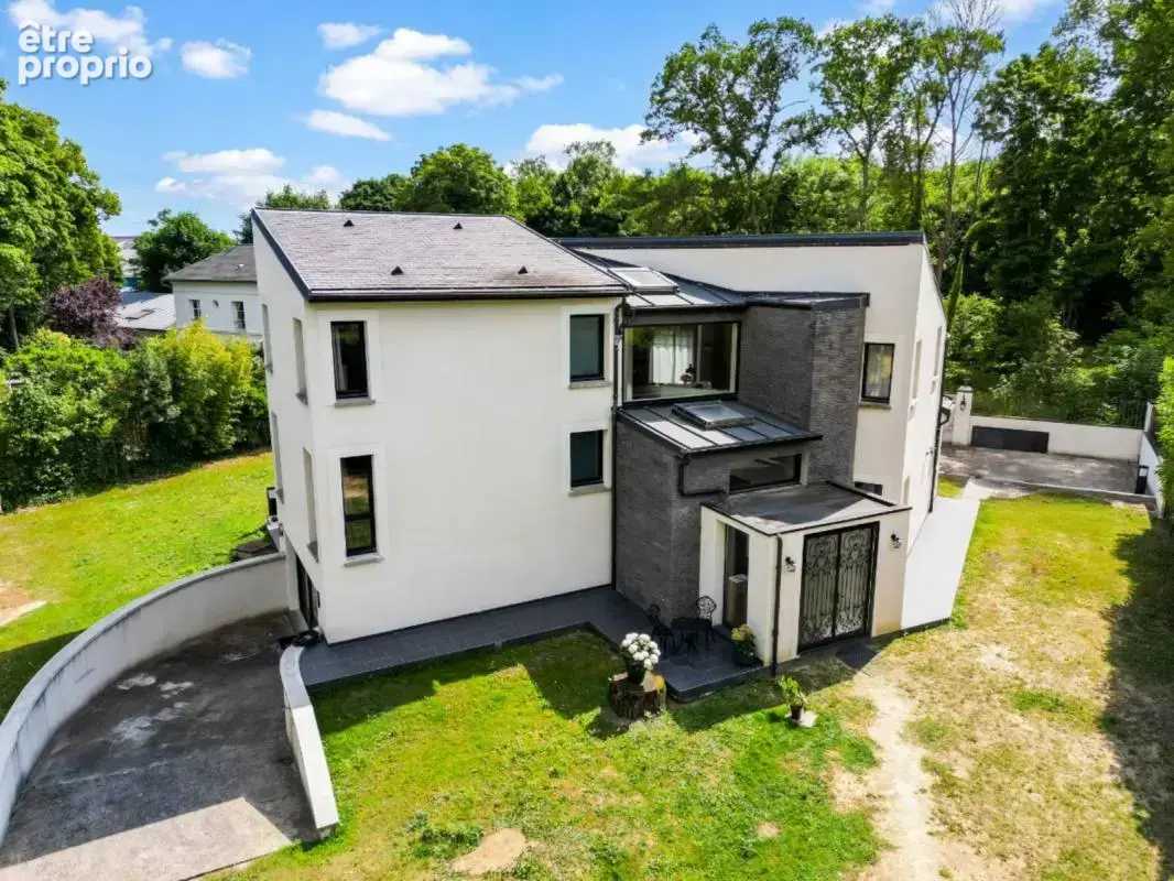 Photo Maison à Maisons-Laffitte au prix de 2 190 000€