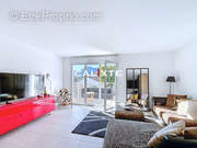 Appartement à SAINT-JEANNET