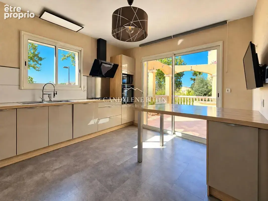 Maison 5 pièces 151 m² à vendre à Portiragnes (34420) - photo 2