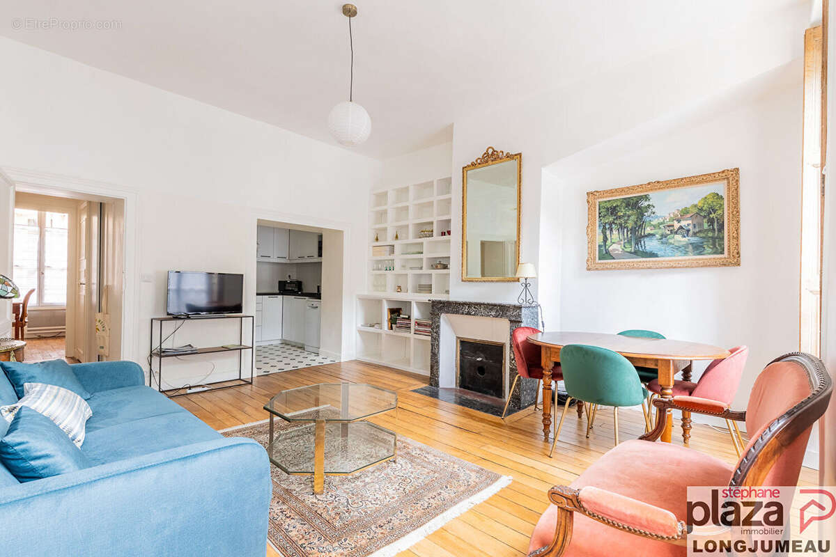 Appartement à VERSAILLES