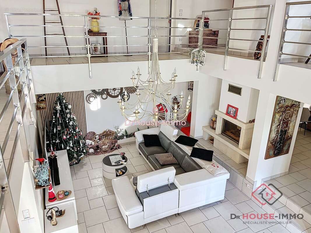 Maison 299 m² à Saint-Astier  - photo 22
