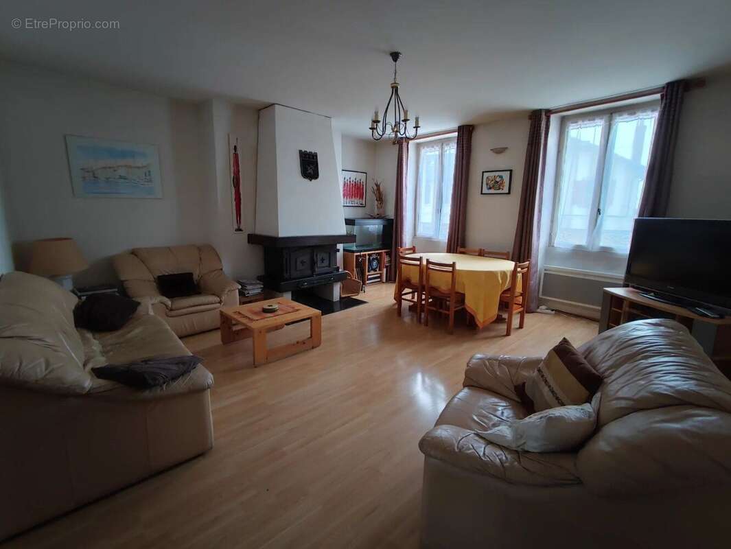 Maison à LA MACHINE