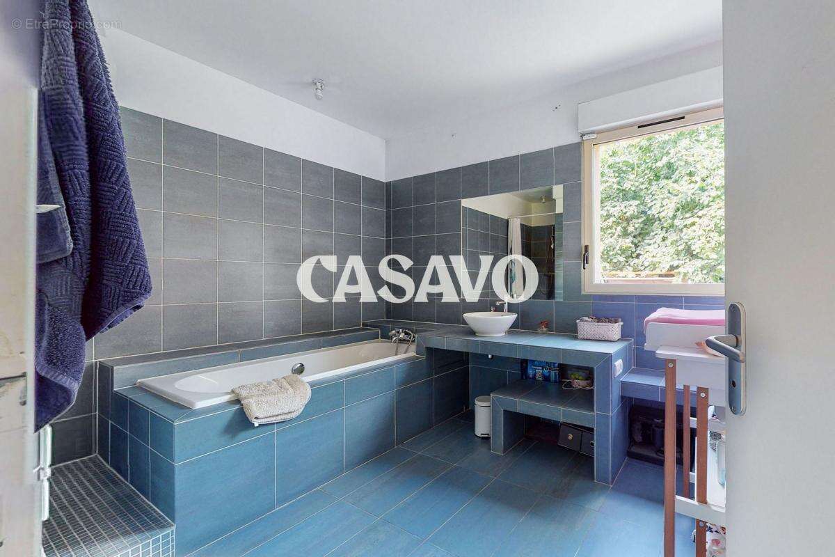 Maison à FONTENAY-SOUS-BOIS