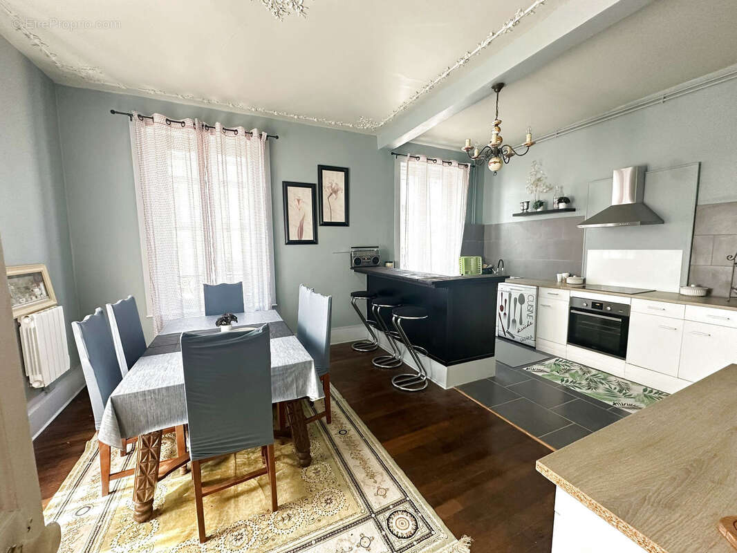 Maison à BAINS-LES-BAINS