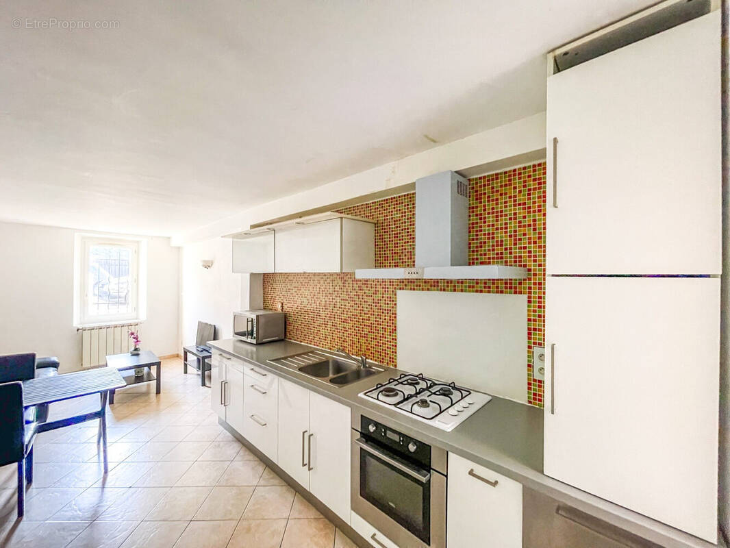Appartement à MARSEILLE-9E
