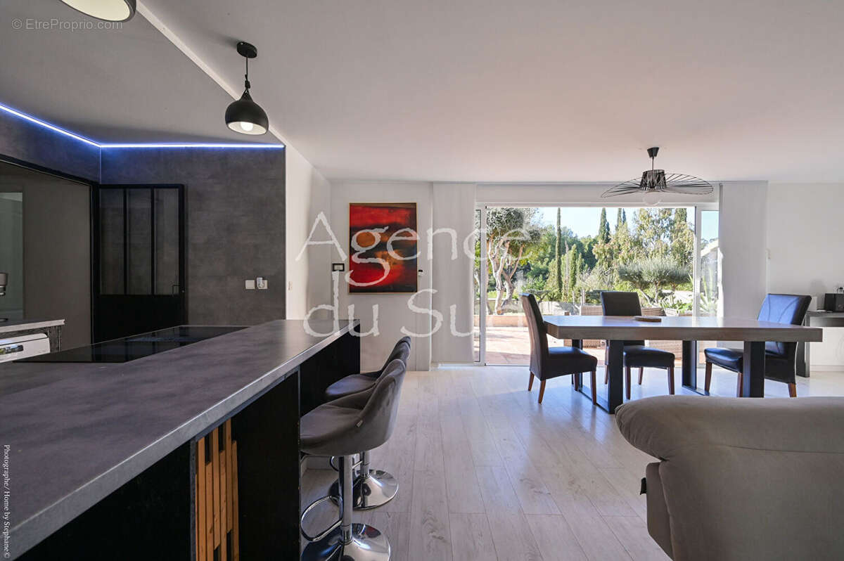 Maison à SANARY-SUR-MER