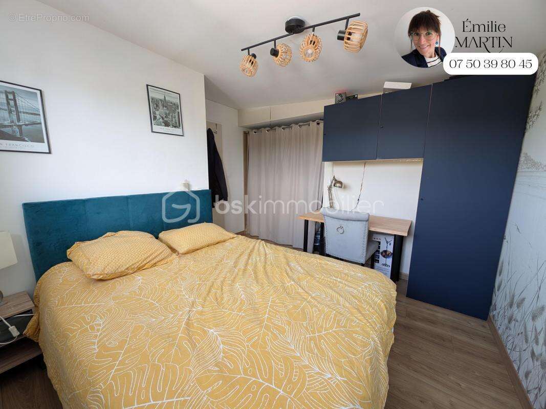 Aux portes de Rennes, à seulement 5 minutes du centre de Cesson-Sévigné, laissez-vous séduire par cette magnifique maison contem - photo 21