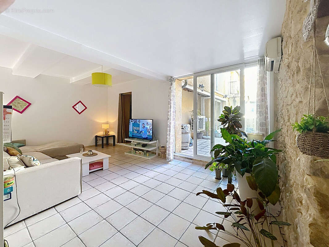 Appartement à PIOLENC