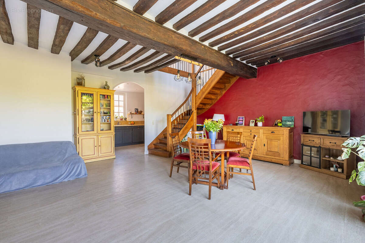 Maison à MAGNY-EN-VEXIN