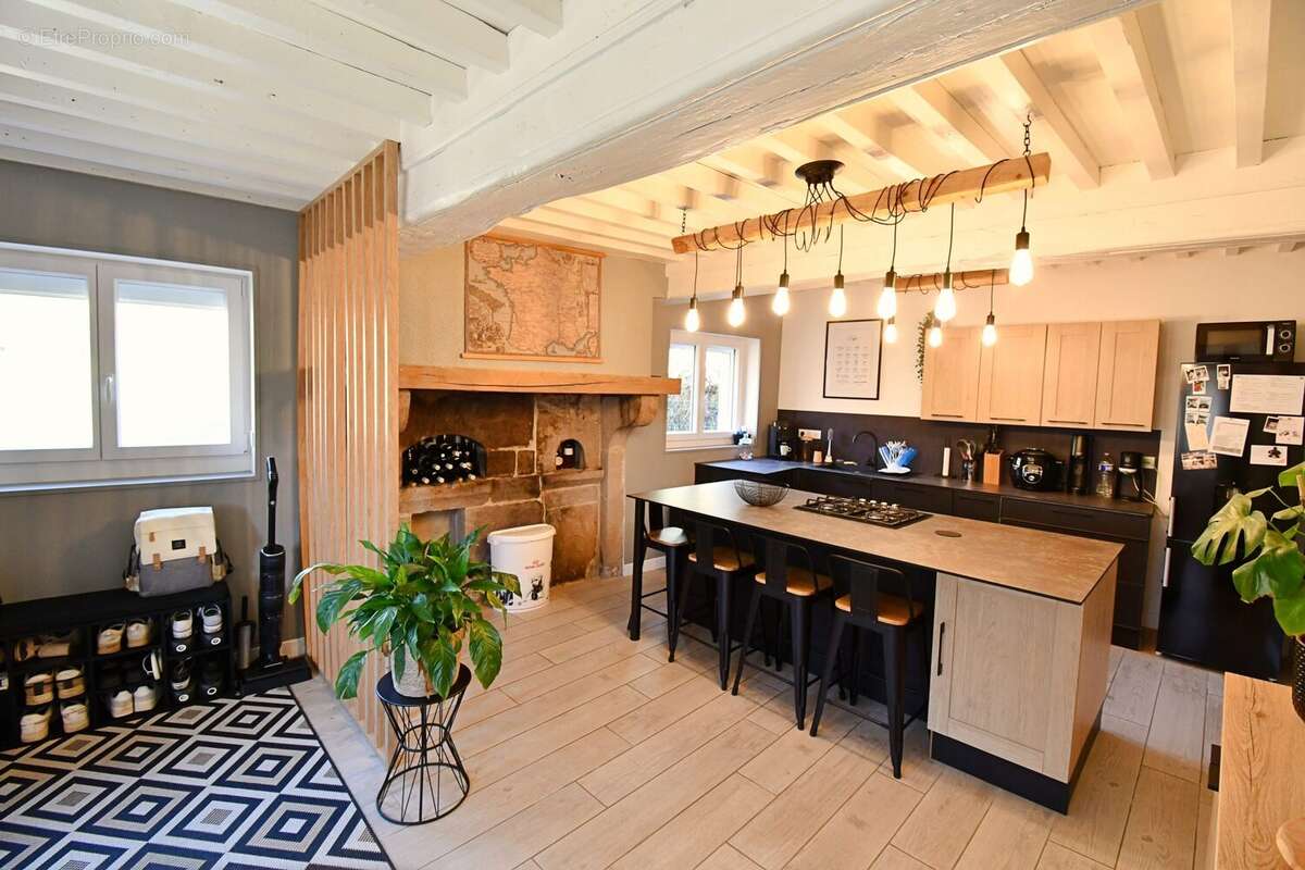 Maison à LA PETITE-VERRIERE