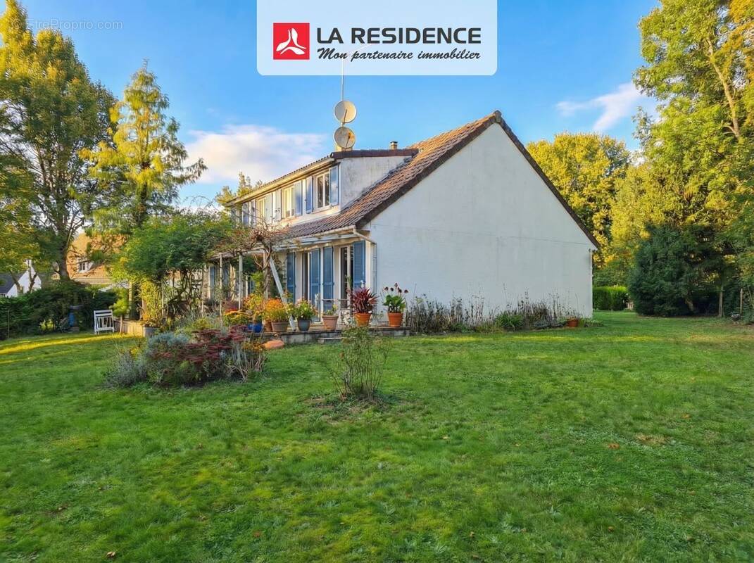 Maison à VAUX-SUR-SEINE