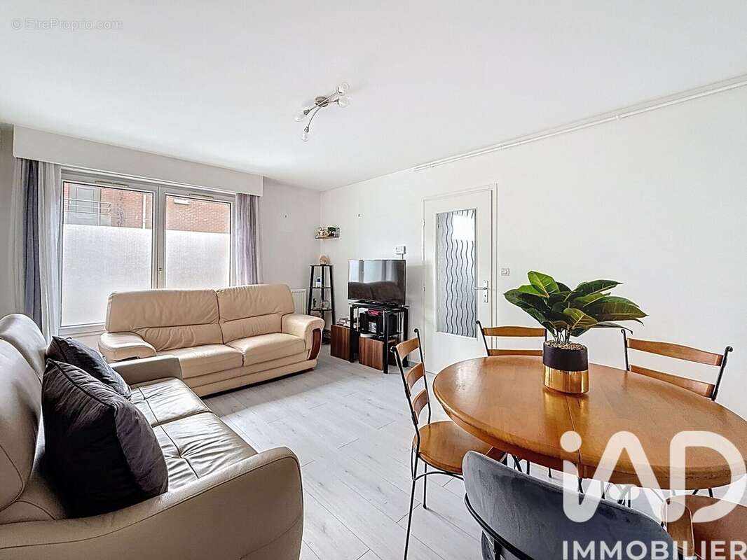 Photo 7 - Appartement à VILLENEUVE-D'ASCQ