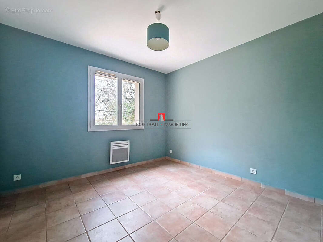 Maison à SAINT-ANDRE-DE-CUBZAC