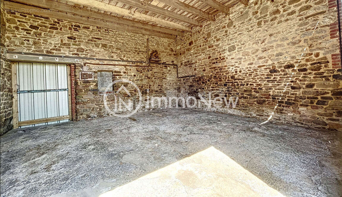 Maison de 114m2 sur un terrain de 4410m2 sans vis-à-vis. - photo 13
