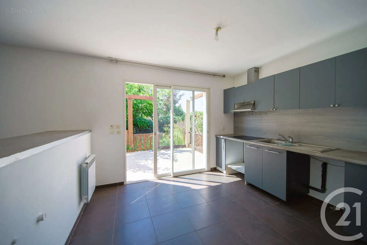Maison 166 m² à Penta-Di-Casinca  - photo 6