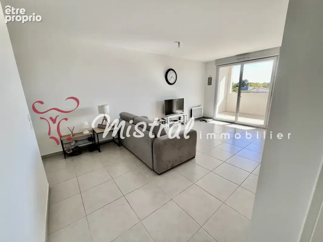 Aigues mortes appartement recent 2 chambres parking terrasse - photo 5