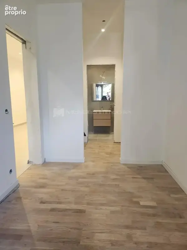 Bel appartement 3 pièces rénové à Sospel - photo 4