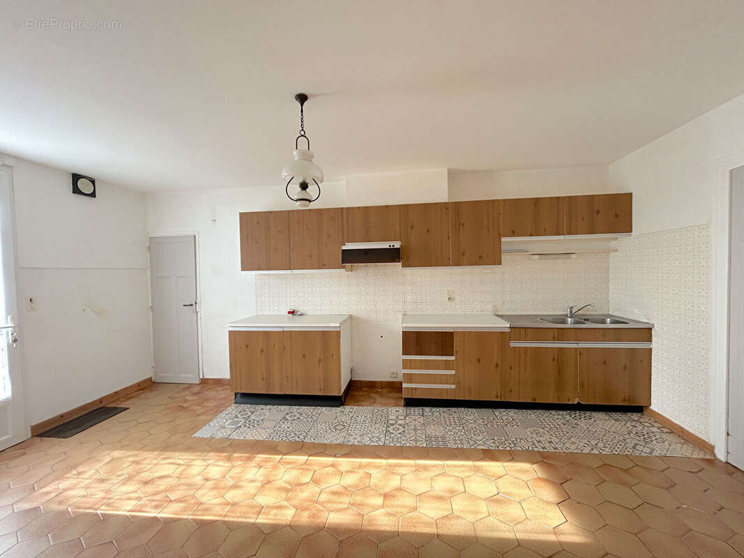 Maison SEMUSSAC 7 pièces 178m2 - photo 9