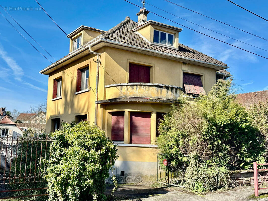 Maison à LUXEUIL-LES-BAINS