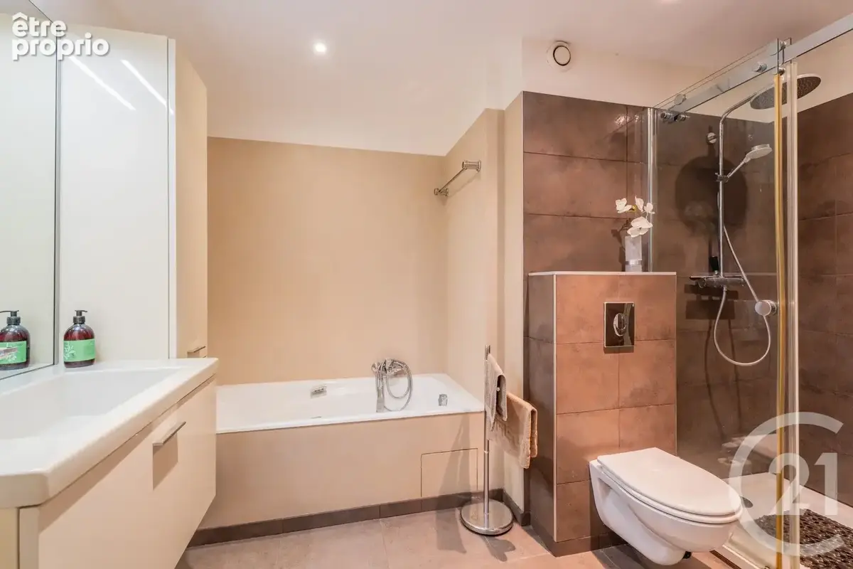 Appartement 4 pièces 91 m² à vendre à Nice (06300) - photo 11
