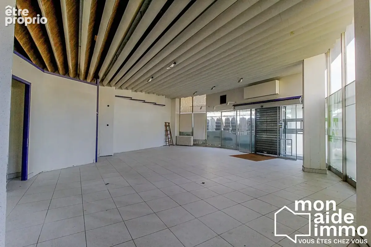 Commerce 148 m² à Mont-De-Marsan  - photo 6