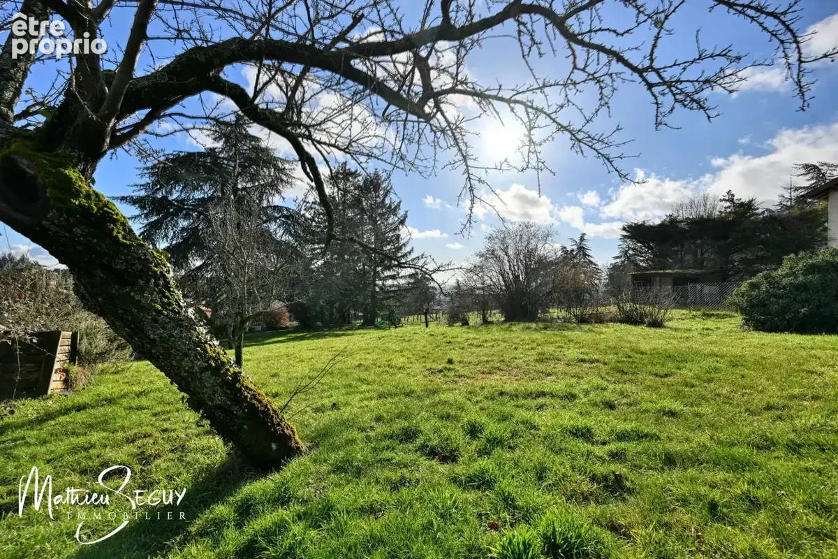 Maison individuelle à bâtir sur un terrain de 378 m² à POLLIONNAY (69) - photo 6