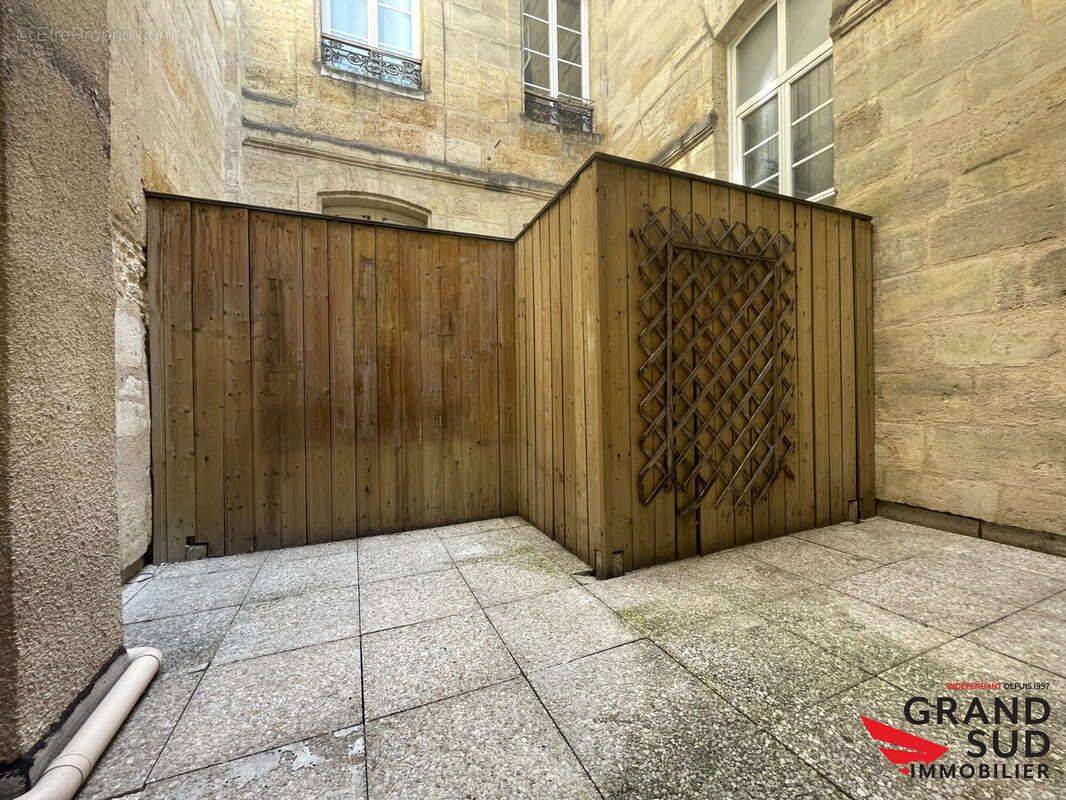 Appartement à BORDEAUX