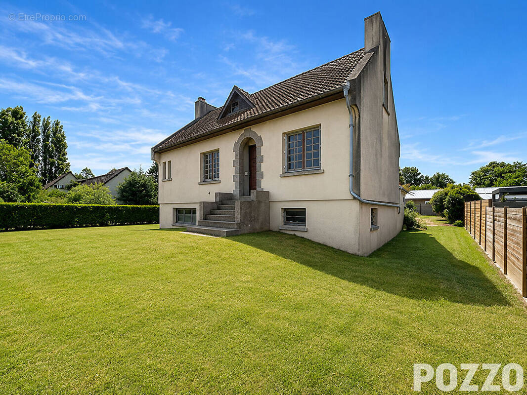 Maison à BREVILLE-SUR-MER