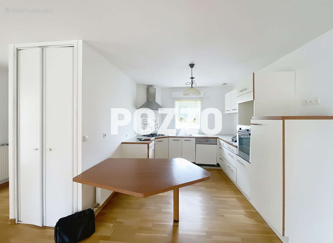 Appartement à PERIERS