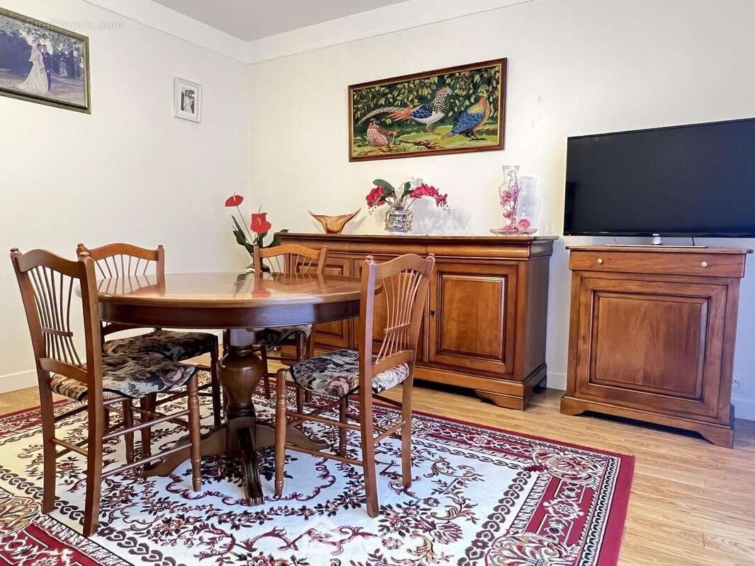 Appartement à CHOISY-LE-ROI