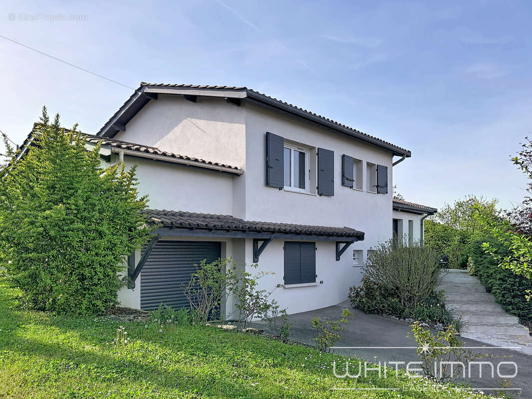 Maison à FRANCHEVILLE