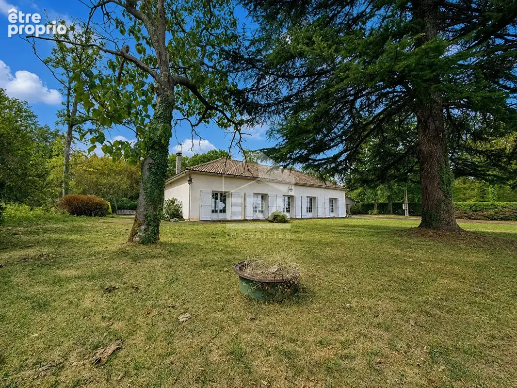 Maison 156m² à dirac - photo 1