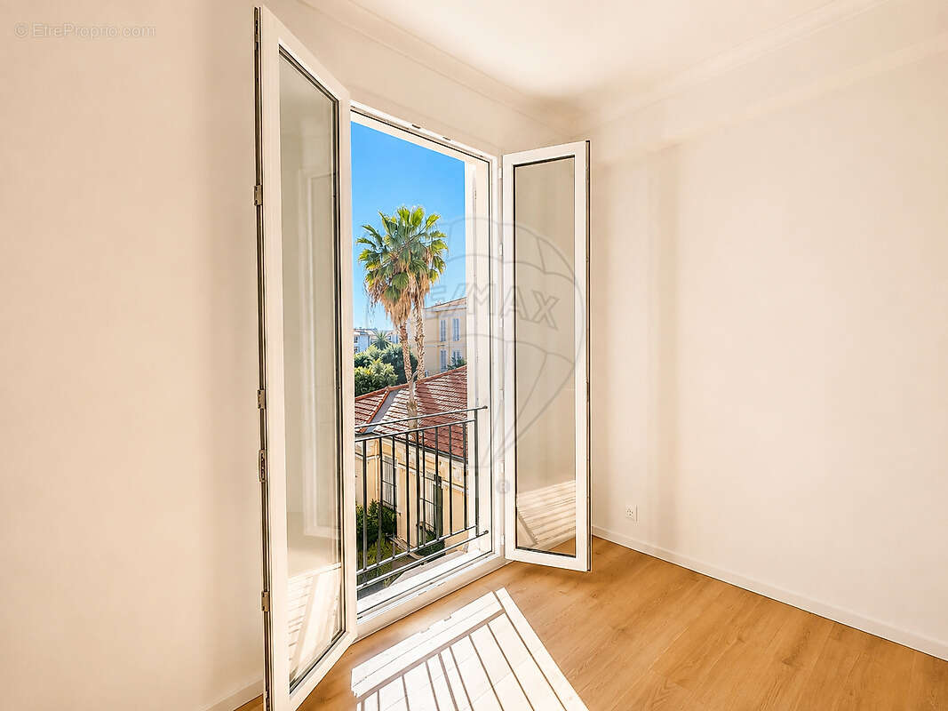Appartement 2 chambre(s) à vendre - photo 2