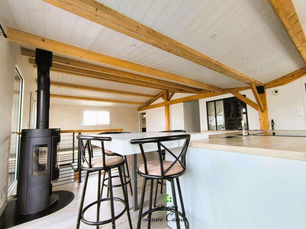 Maison 213 m² à Talmont-Saint-Hilaire  - photo 5
