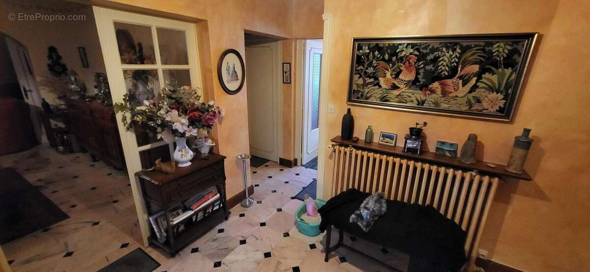 Maison 260 m² à Chatellerault  - photo 4