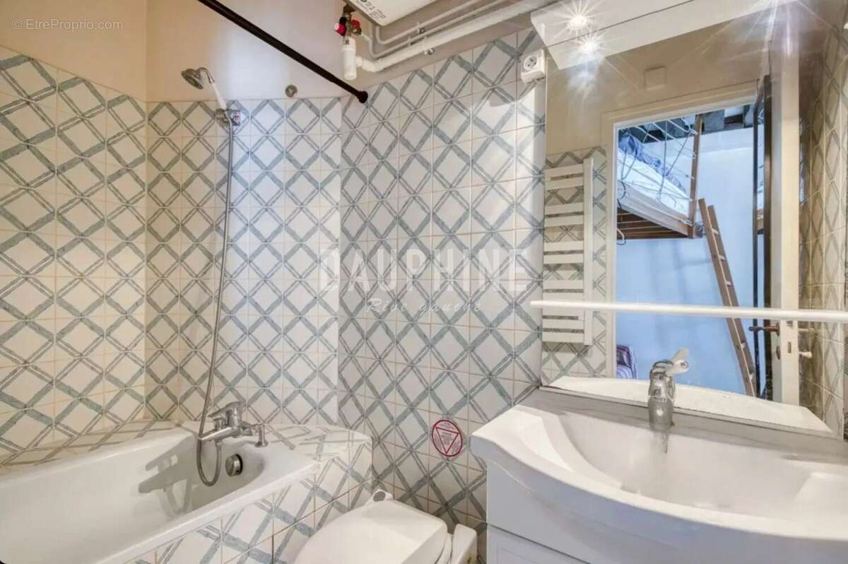 Appartement à PARIS-6E