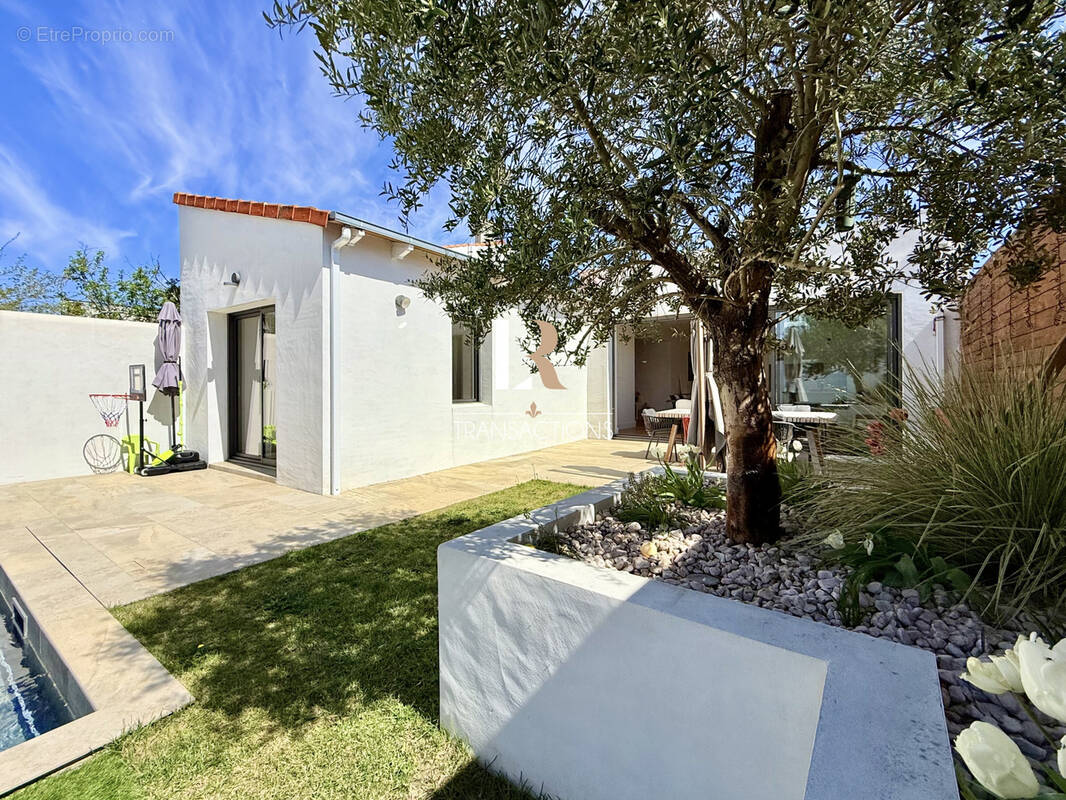 Maison à LA ROCHELLE