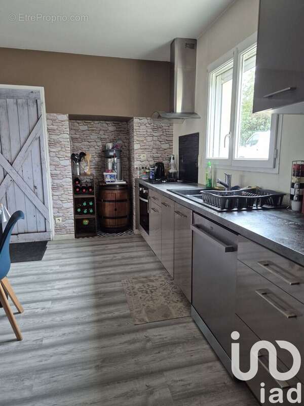 Photo 3 - Maison à VOUILLE-LES-MARAIS