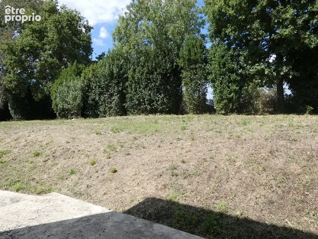 A proximité du bourg - photo 11