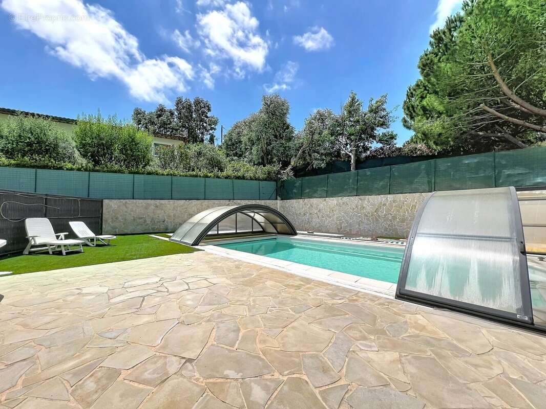 Maison à CANNES