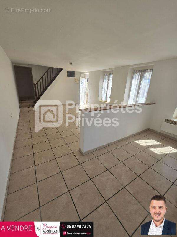 Immeuble Saint Michel 350 m2 - photo 5