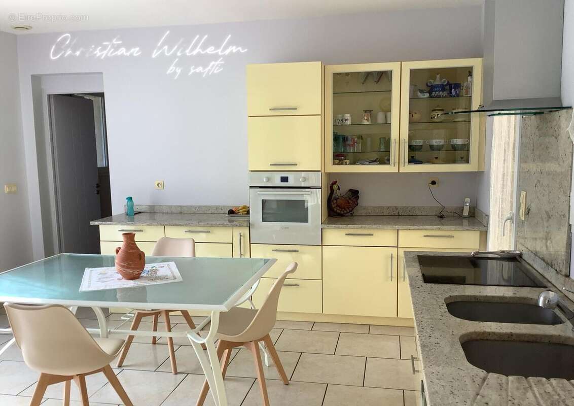 Photo 4 - Maison à BERAT