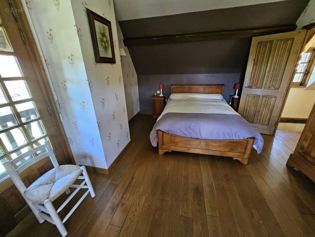 Maison à MANNEVILLE-LA-PIPARD