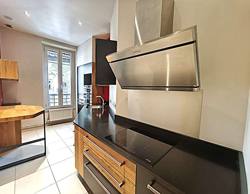 Appartement à LYON-7E