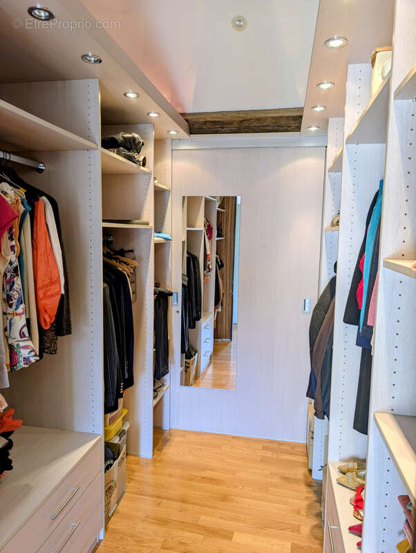 Maison à SAINT-JEAN-DE-BRAYE